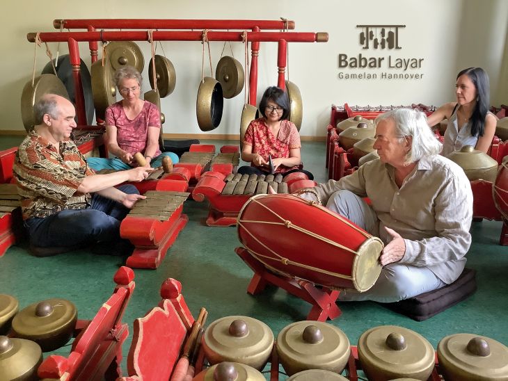 021125 GamelanBabarLayar01